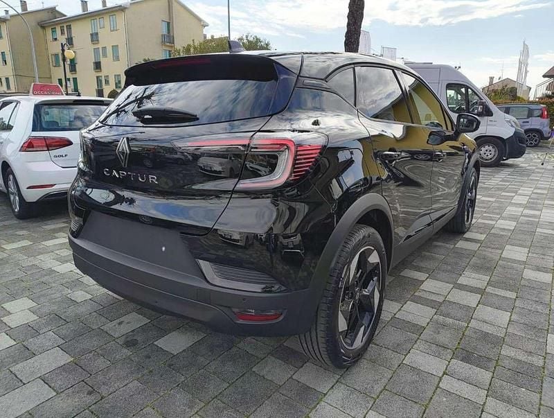 Nuova Renault Captur Techno 101 CV (74 kW) 2025 Nero SUV