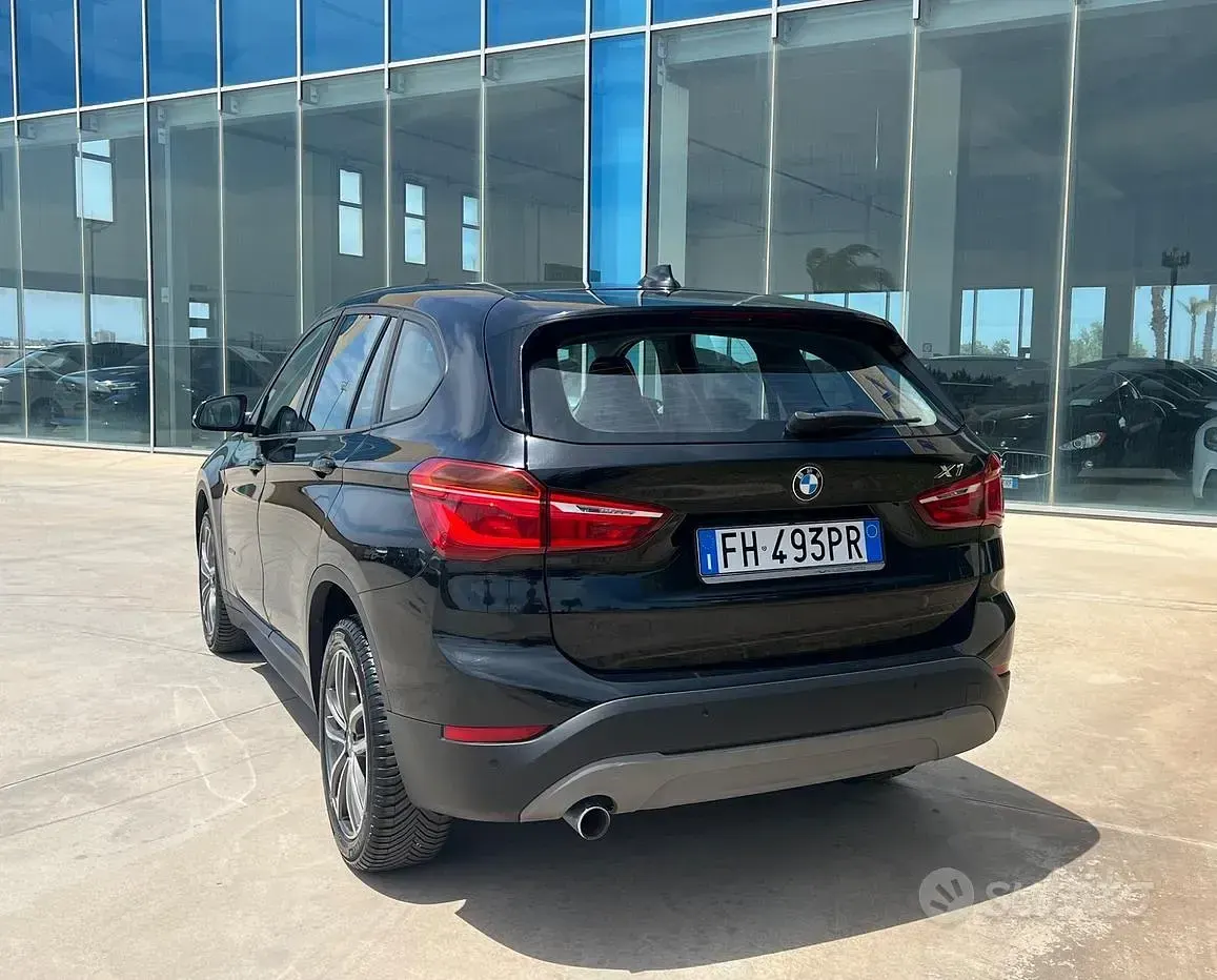 Gebraucht BMW X1 Advantage 150 PS (110 kW) 2017 Schwarz SUV