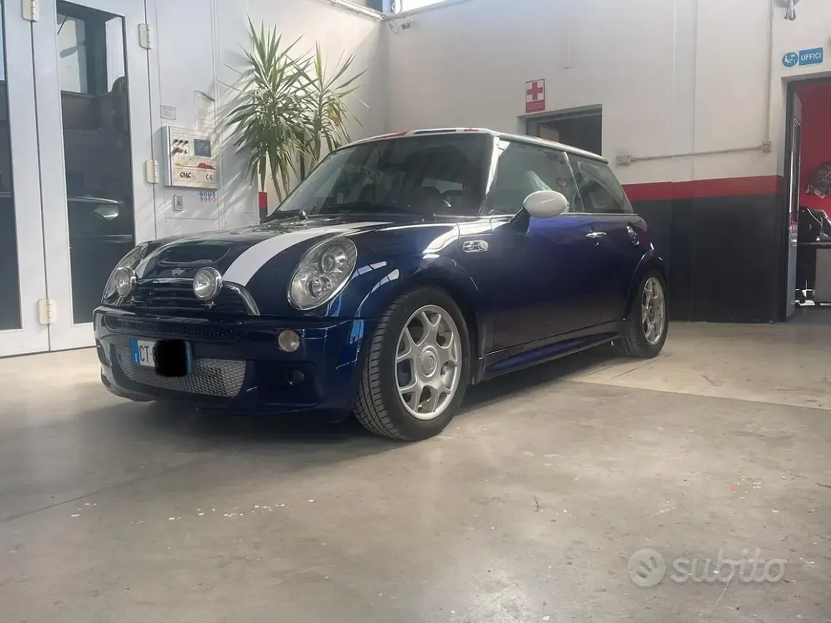 Usata Mini Cooper S 170 CV (125 kW) 2005 Bluazzurro Utilitaria