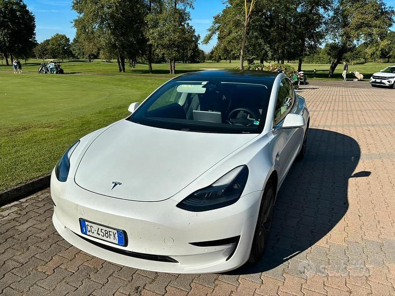 Usata Tesla Model 3 239 kW (325 CV) 2020 Bianco Berlina