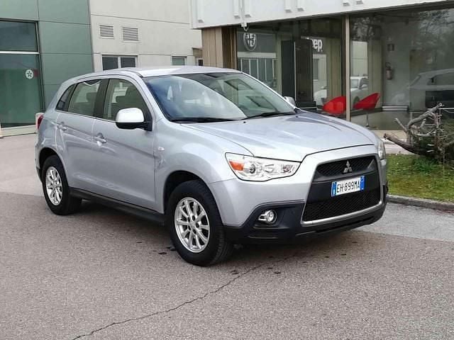 Usata Mitsubishi ASX Invite 150 CV (110 kW) 2011 Argento metallizzato SUV