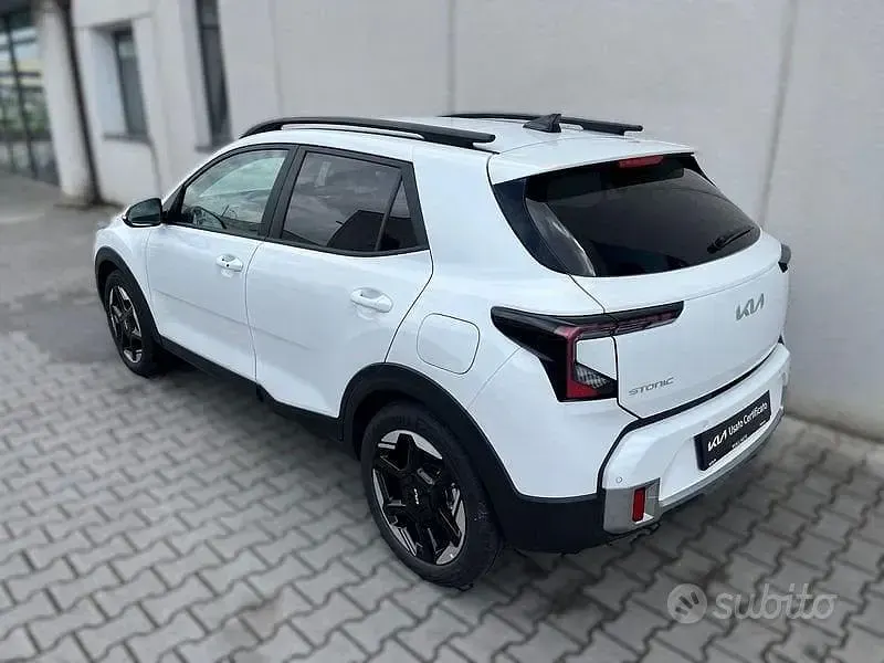 Nuova Kia Stonic Style 116 CV (85 kW) 2025 Bianco SUV