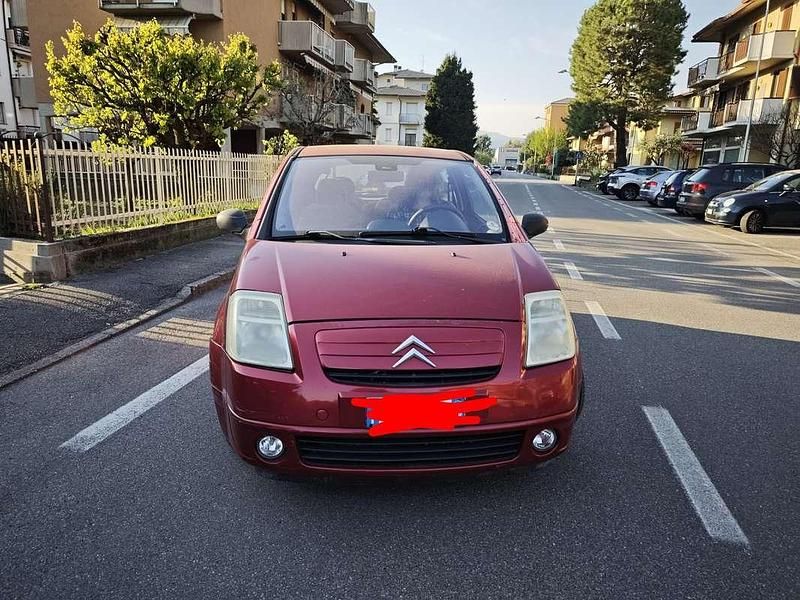 Usata Citroën C2 Elegance 60 CV (44 kW) 2004 Rosso Utilitaria