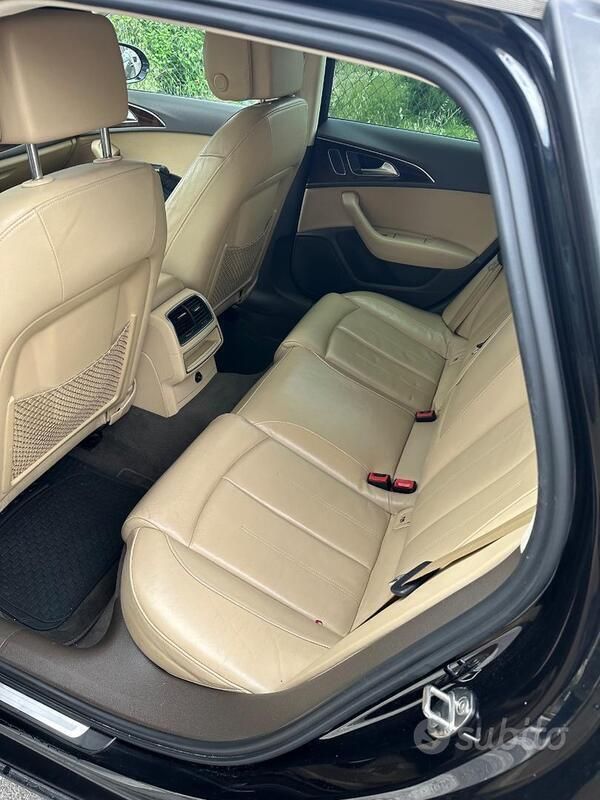 Usata Audi A6 233 CV (171 kW) 2012 Nero Station wagon