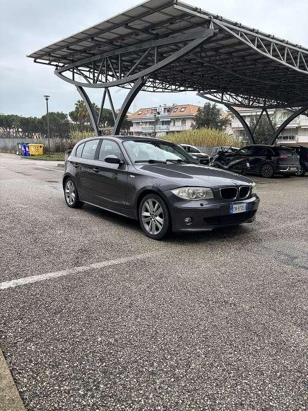 Usata BMW 120 163 CV (119 kW) 2006 Utilitaria