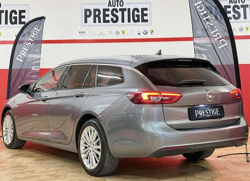 Usata Opel Insignia Innovation 170 CV (125 kW) 2019 Grigio Station wagon