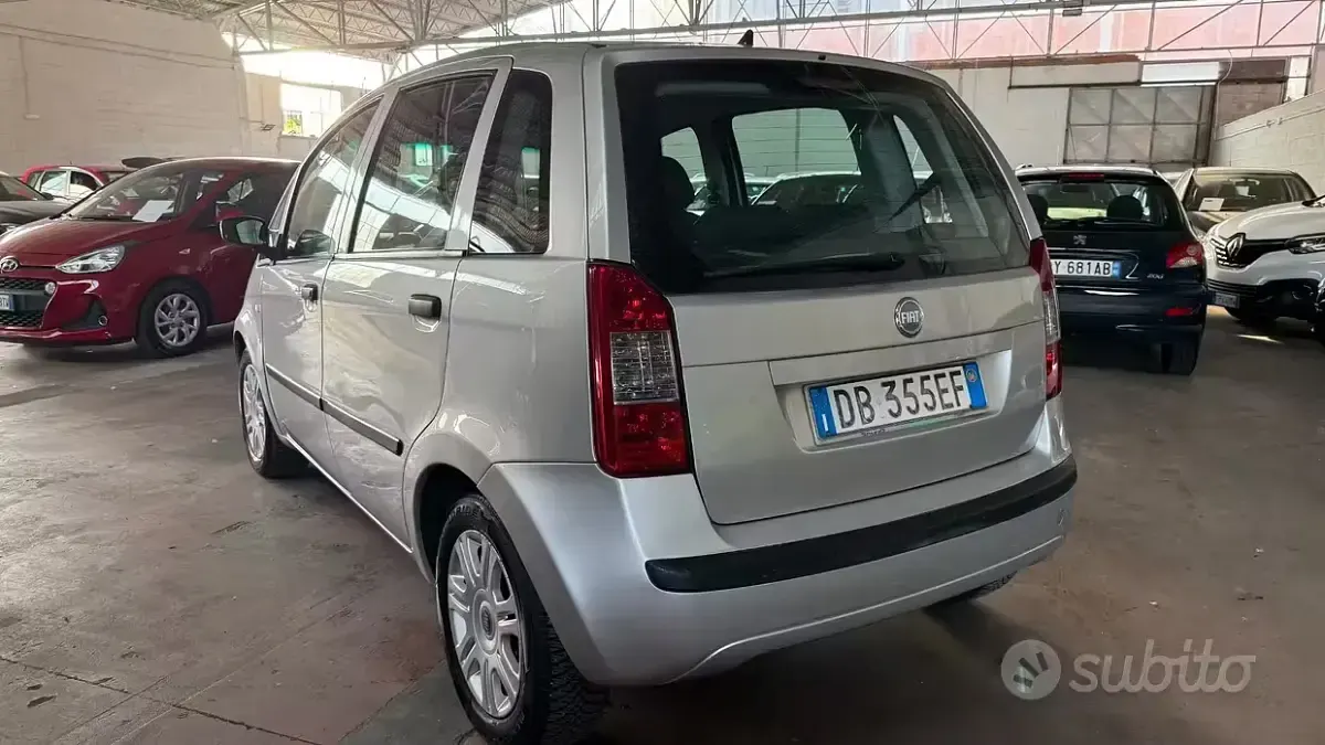Usata Fiat Idea 77 CV (56 kW) 2006 Grigio Monovolume