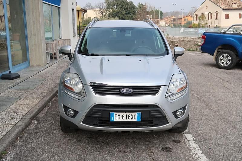 Usata Ford Kuga Titanium 163 CV (119 kW) 2012 Argento SUV