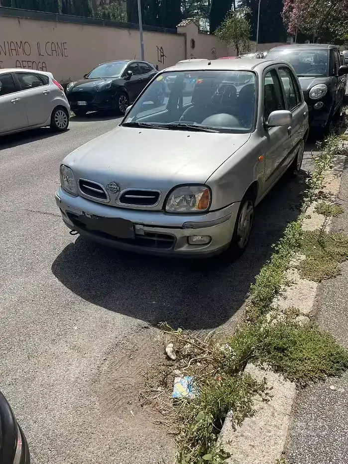 Usata Nissan Micra 60 CV (44 kW) 2002 Grigio Utilitaria