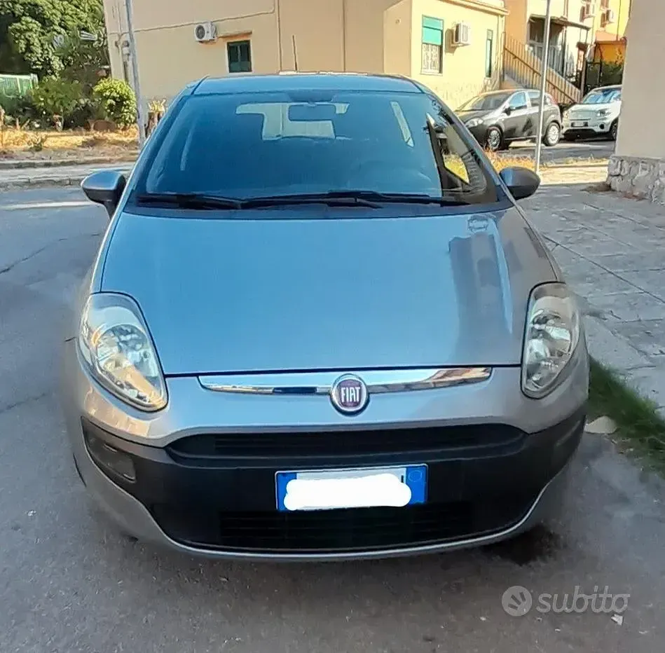 Usata Fiat Punto Evo S 75 CV (55 kW) 2011 Grigio Utilitaria