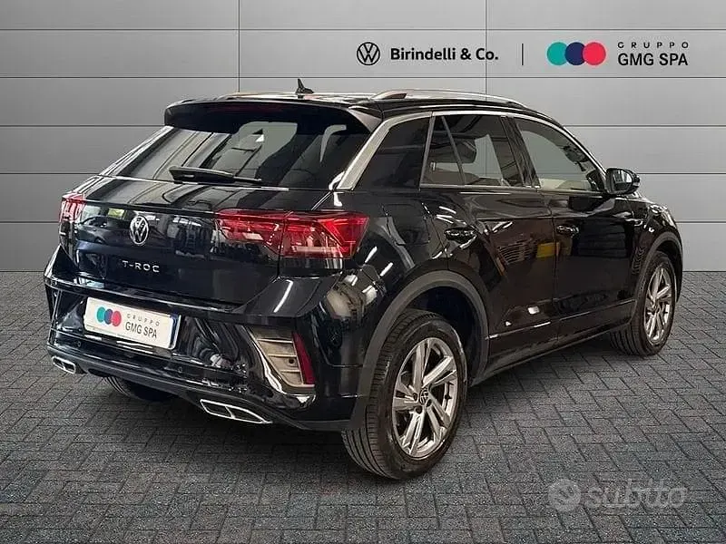 Begagnad VW T-Roc R-line 150 HK (110 kW) 2022 Svart SUV