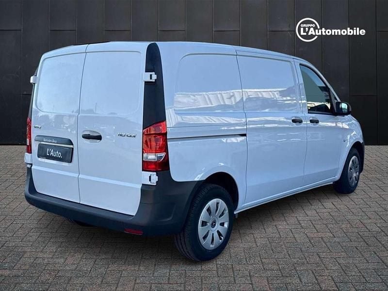 Begagnad Mercedes Vito 102 HK (75 kW) 2022 Vit Van