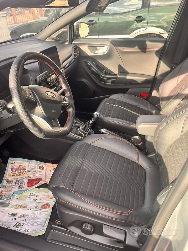 Usata Ford Puma ST-Line X 125 CV (91 kW) 2023 Grigio Berlina