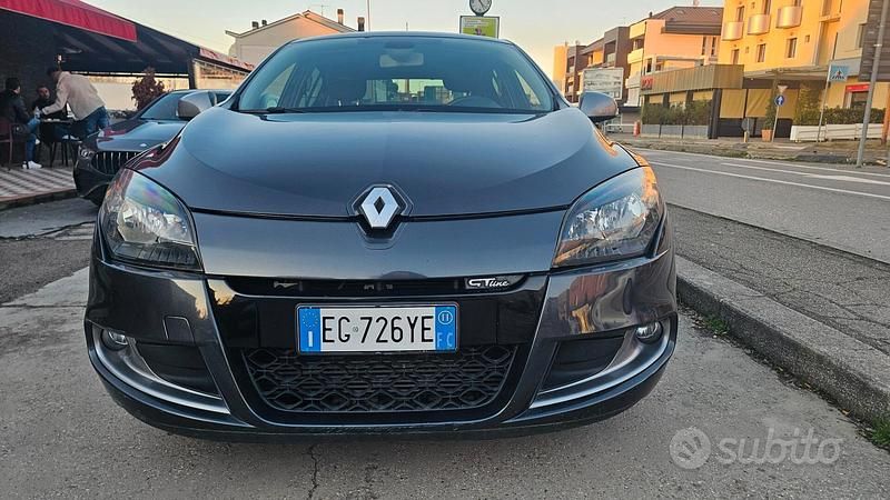 Usata Renault Mégane GT Line GT-Line 110 CV (80 kW) 2011 Grigio Berlina