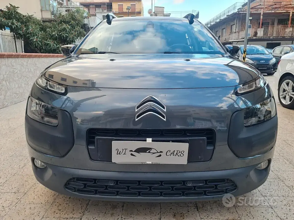 Usata Citroën C4 Cactus 100 CV (73 kW) 2015 Grigio Utilitaria