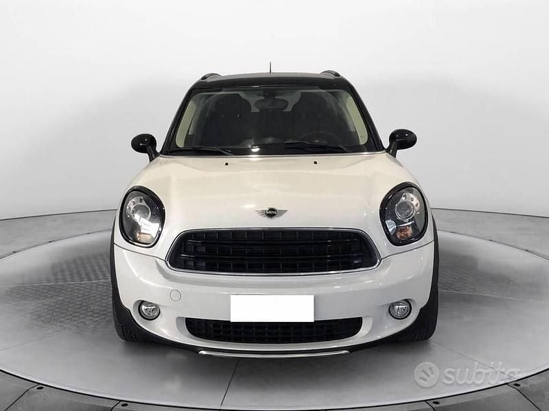 Usata Mini Cooper D Countryman 111 CV (81 kW) 2016 Bianco SUV