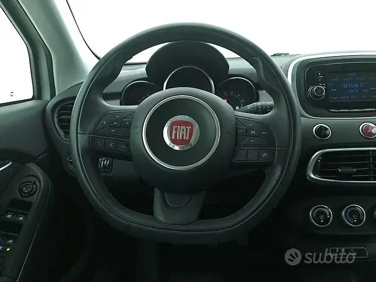Usata Fiat 500X Lounge 140 CV (102 kW) 2016 Bianco SUV