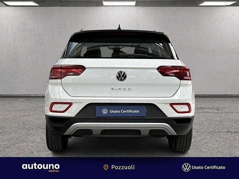 Usata VW T-Roc Life 150 CV (110 kW) 2024 Bianco SUV