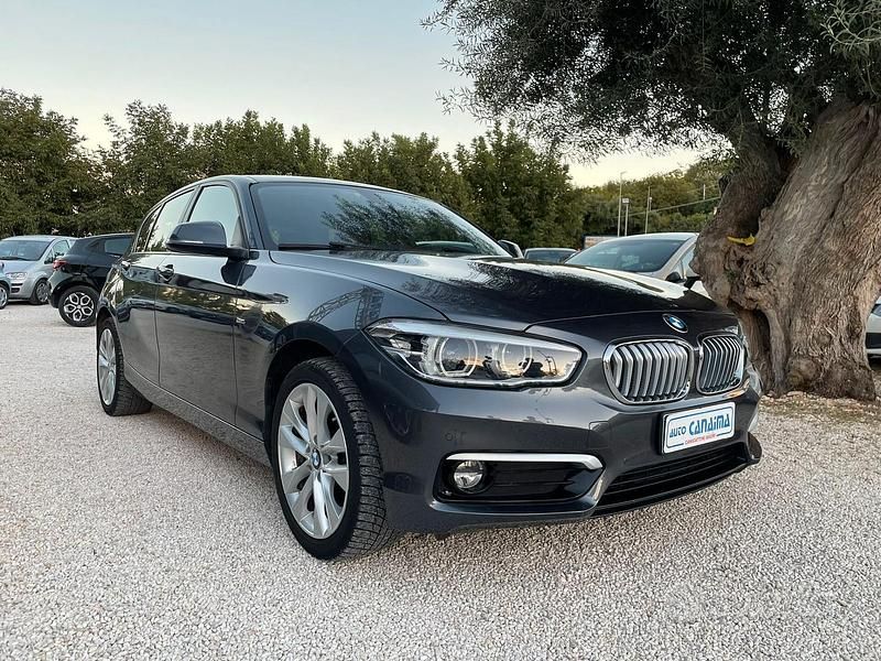 Grigio Usata 2018 BMW 116 Due volumi | 9990 € (Super prezzo) - Immagine 1/4