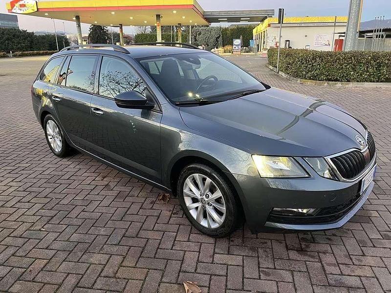 Usata Skoda Octavia Executive 116 CV (85 kW) 2019 Station wagon