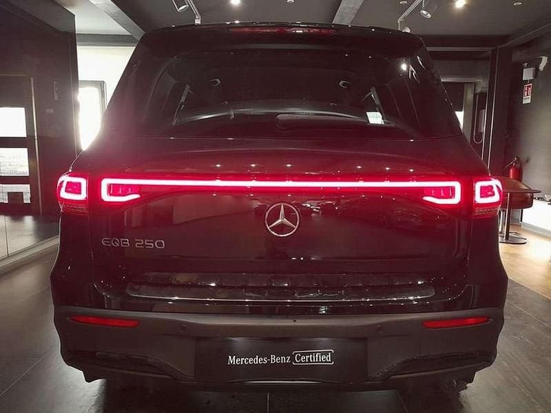 Usata Mercedes EQB250 Premium 139 kW (190 CV) 2022 Nero SUV