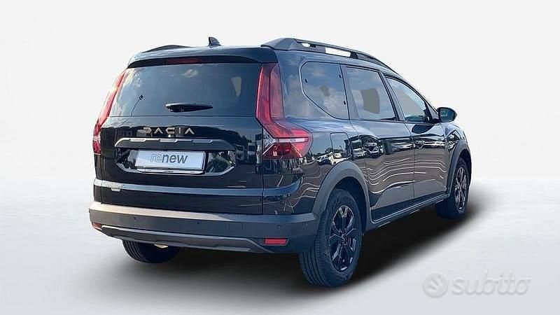 Usata Dacia Jogger Extreme 143 CV (105 kW) 2025 Nero Monovolume