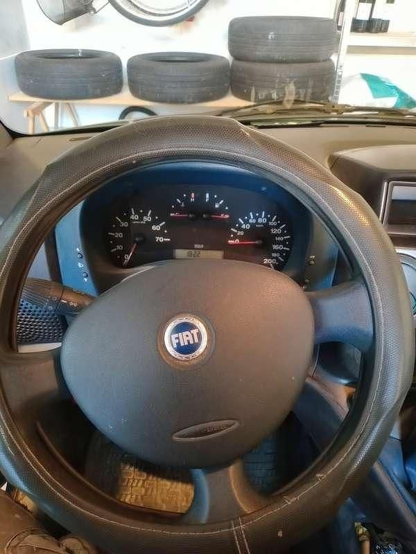 Usata Fiat Doblò 64 CV (47 kW) 2002 Monovolume