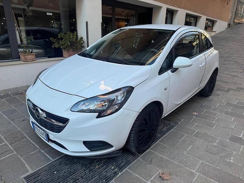 Usata Opel Corsa 75 CV (55 kW) 2016 Bianco Coupé