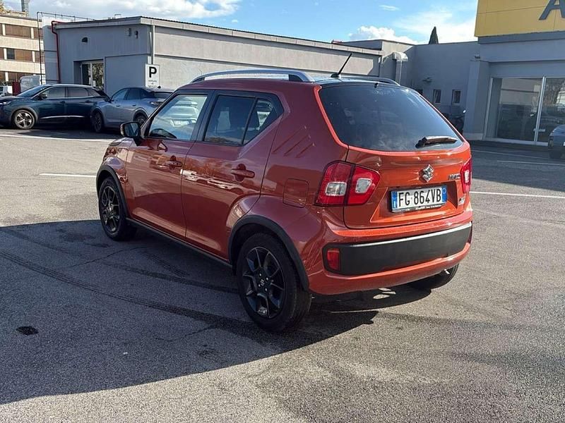 Usata Suzuki Ignis 90 CV (66 kW) 2017 Arancione SUV