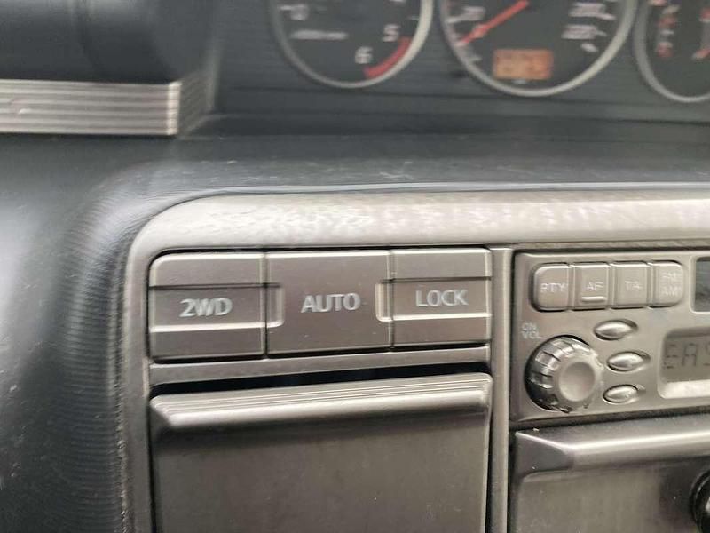 Usata Nissan X-Trail 114 CV (83 kW) 2003 SUV