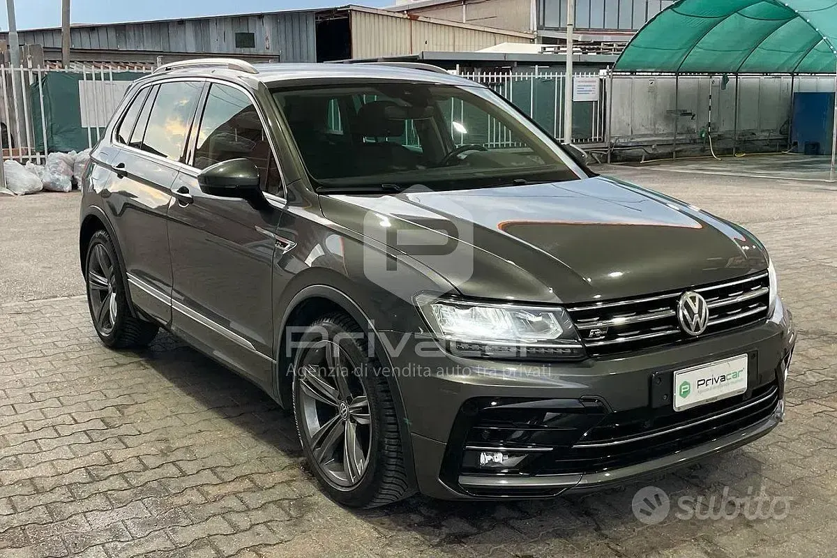Usata VW Tiguan Sport 125 CV (91 kW) 2018 Grigio SUV