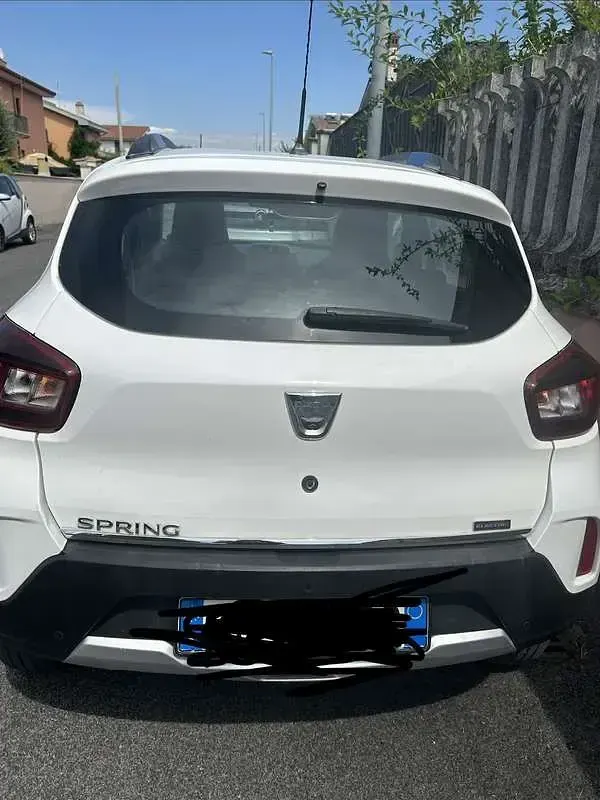 Usata Dacia Spring Comfort Plus 44 kW (61 CV) 2021 Utilitaria