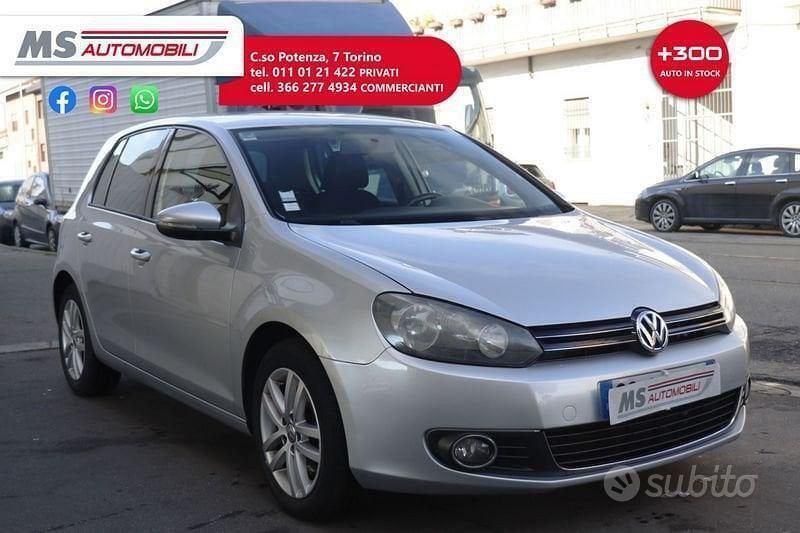 Argento Usata 2012 VW Golf VII Highline Tre volumi | 7900 € (Super prezzo) - Immagine 1/4