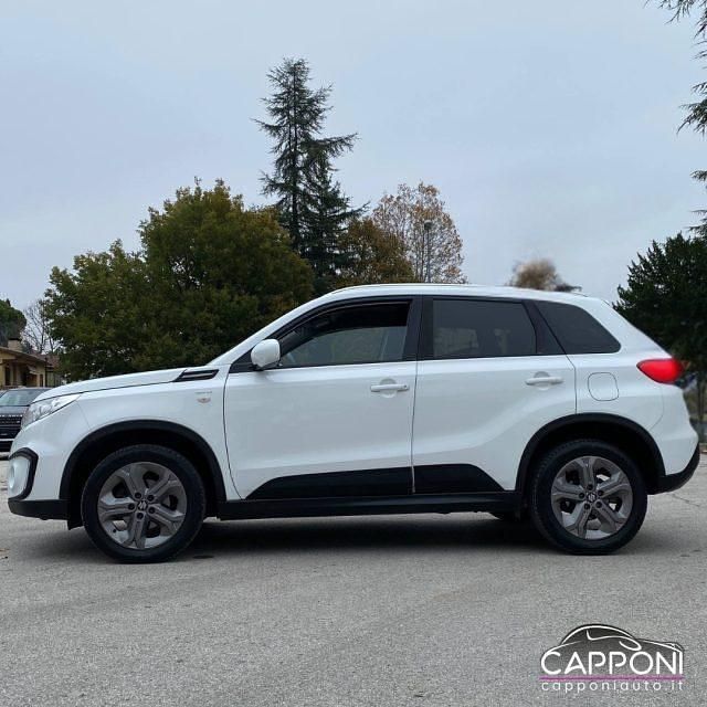 Usata Suzuki Vitara 120 CV (88 kW) 2016 Bianco(met.) SUV