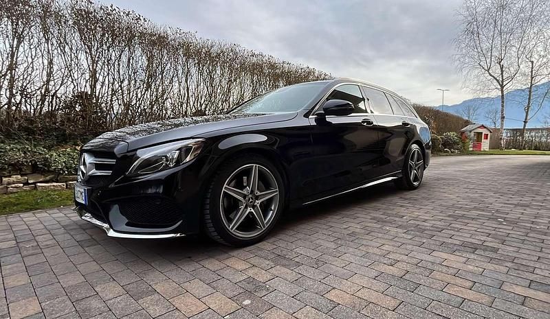 Usata Mercedes C220 Premium 170 CV (125 kW) 2018 Nero Station wagon