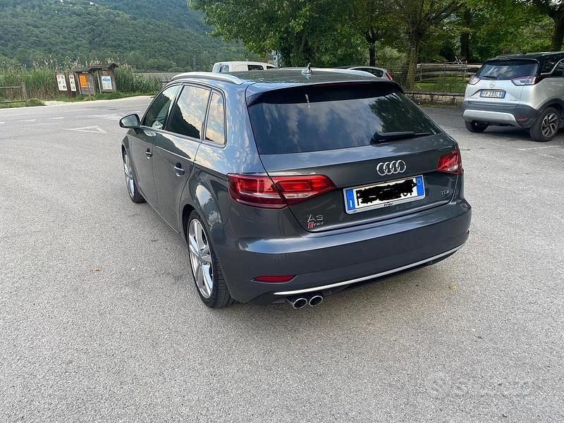 Usata Audi A3 150 CV (110 kW) 2017 Grigio Berlina