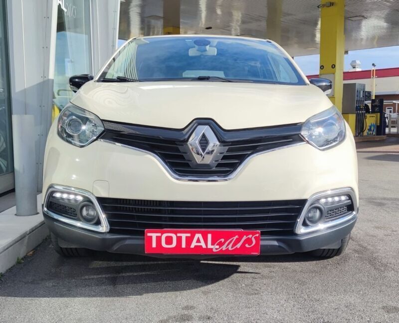 Usato 2015 Renault Captur 1.5 Diesel 110 CV (11.900 €)