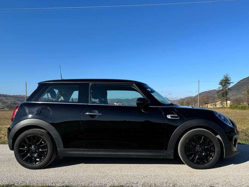 Usata Mini Cooper 136 CV (100 kW) 2020 Nero Utilitaria