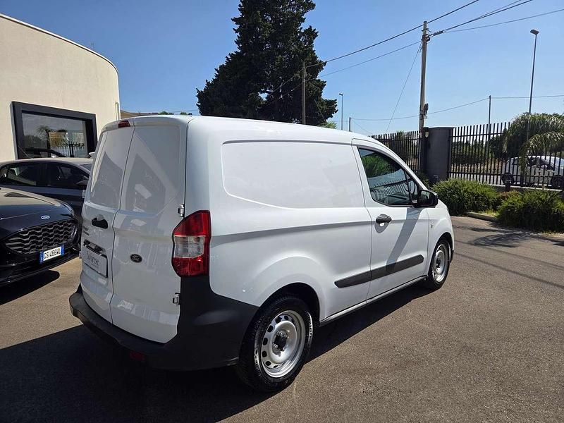 Begagnad Ford Transit 75 HK (55 kW) 2020 Vit Van