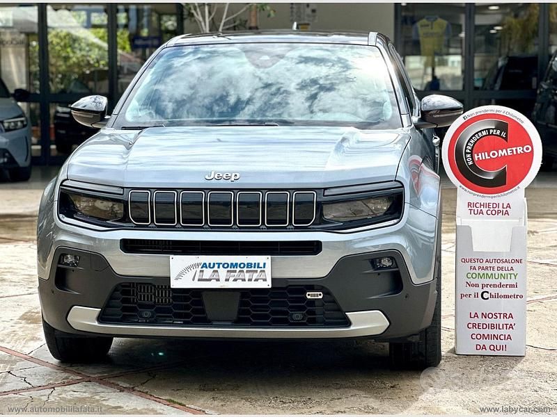 Usata Jeep Avenger Summit 101 CV (74 kW) 2023 Grigio SUV