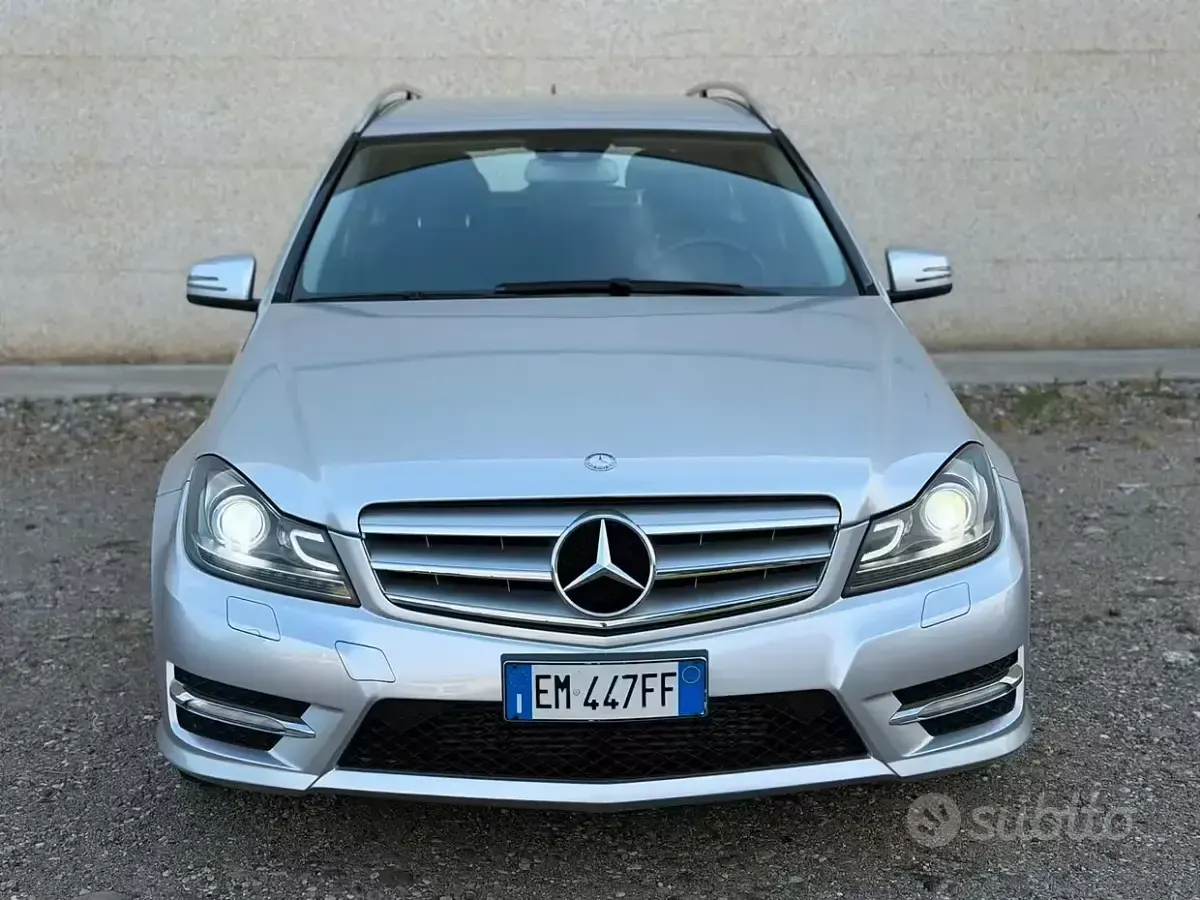 Usata Mercedes C220 Avantgarde 170 CV (125 kW) 2012 Grigio Station wagon