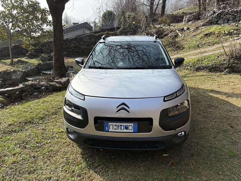 Usata Citroën C4 Cactus PureTech 82 CV (60 kW) 2019 Argento Utilitaria