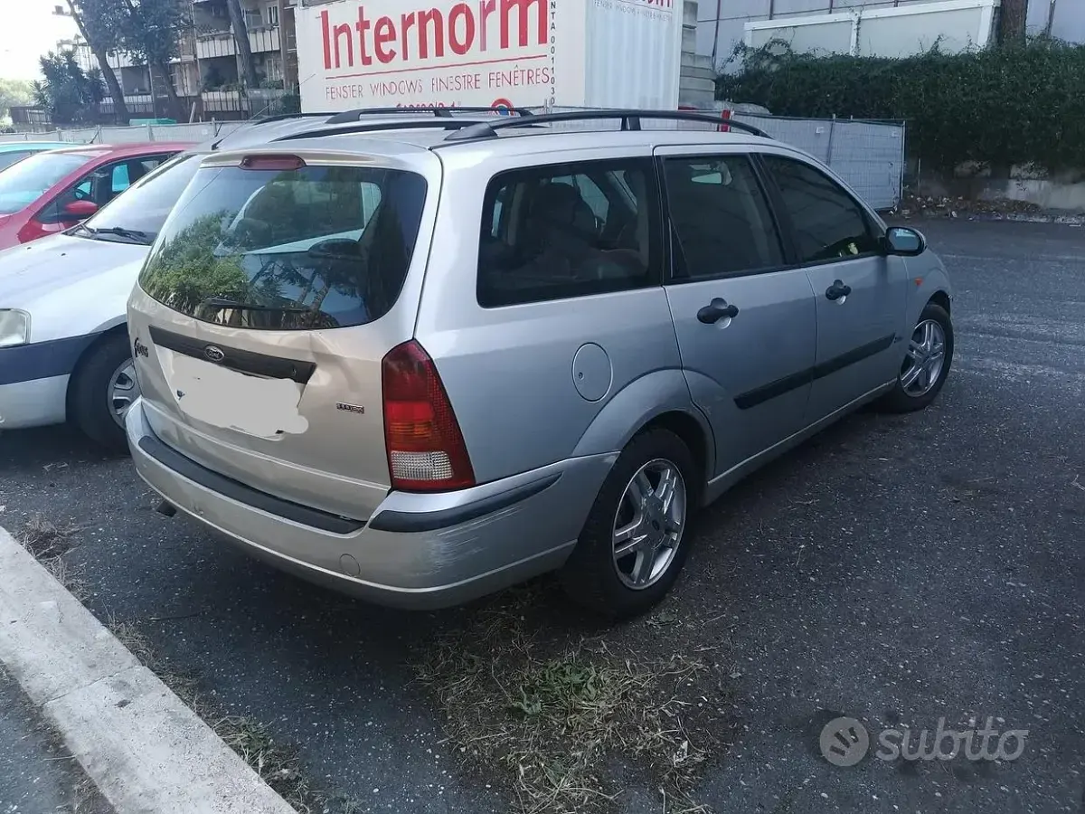 Usata Ford Focus 116 CV (85 kW) 2002 Station wagon