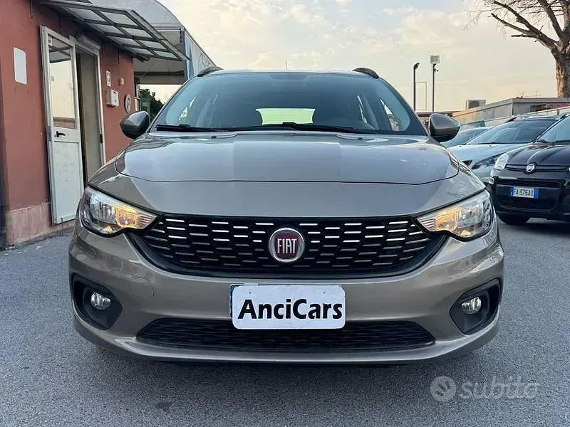 Usata Fiat Tipo Pop 120 CV (88 kW) 2016 Station wagon