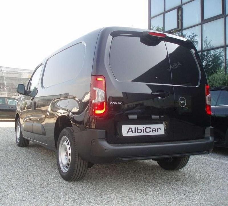 Nuova Opel Combo S 131 CV (96 kW) 2025 Nero Monovolume