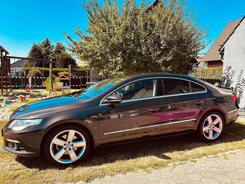 Usata VW Passat 170 CV (125 kW) 2010 Nero Coupé