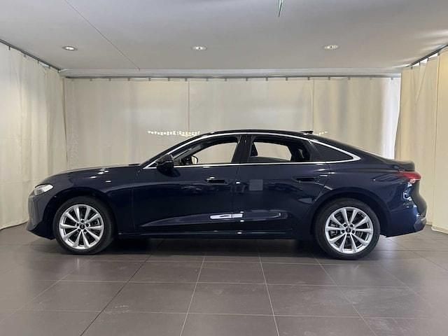 Usata Audi A5 Business 204 CV (150 kW) 2025 Nero Berlina