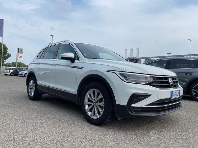 Usata VW Tiguan Life 150 CV (110 kW) 2021 Bianco SUV