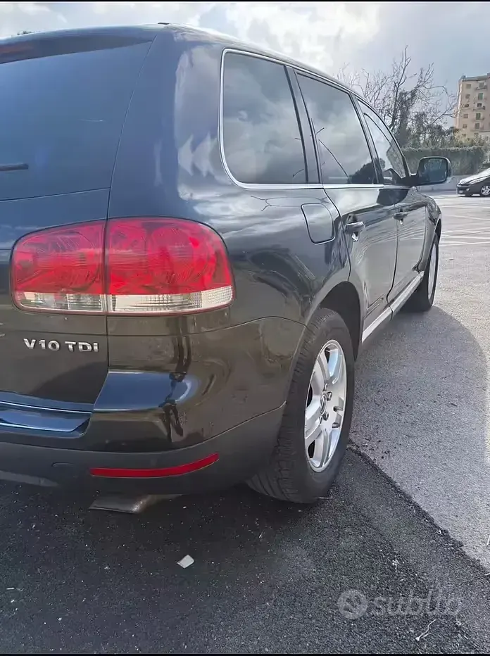 Usata VW Touareg 313 CV (230 kW) 2022 Nero SUV