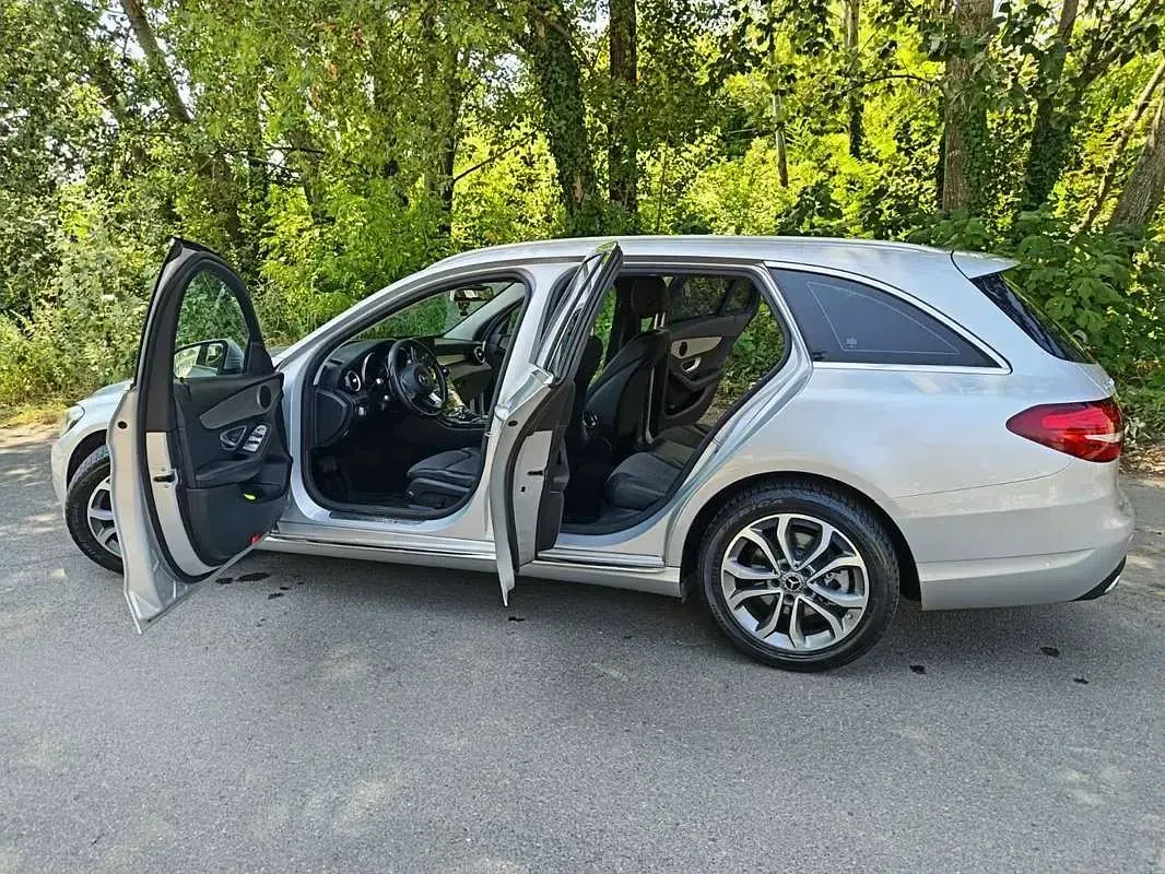 Usata Mercedes C200 Business 136 CV (100 kW) 2017 Argento Station wagon